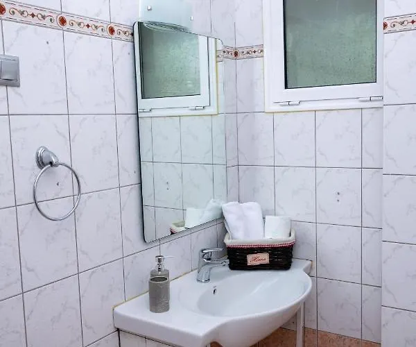 Vista Del Mare 2 * Nea Roda